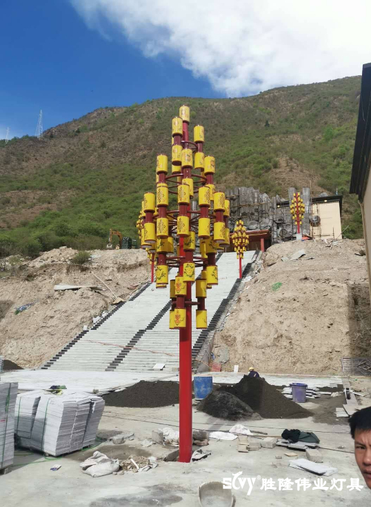 德格县藏式景观灯具案例